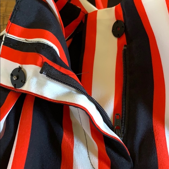 L’AGENCE Samira Stripe Paperbag Waist Pants Size 2 - Picture 10 of 13